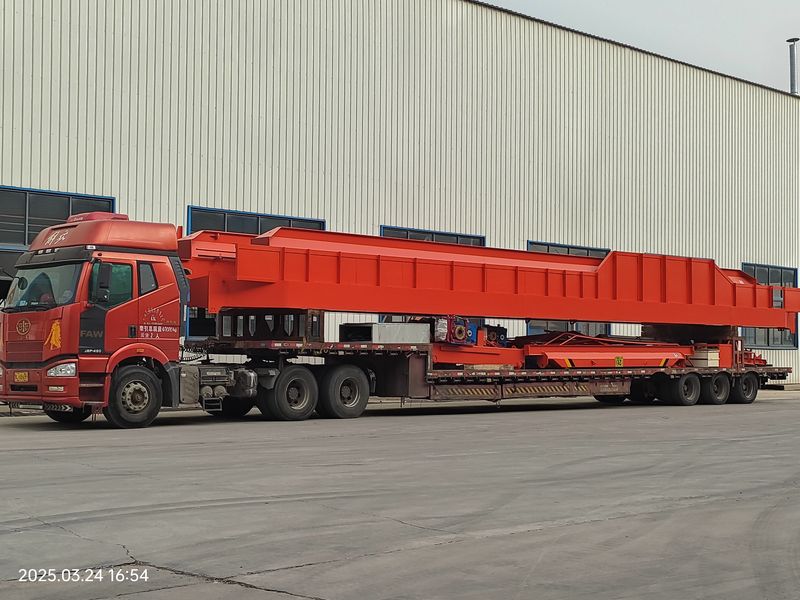 通用橋式起重機(jī) QDXX32/5t—19.5m 電動(dòng)單梁橋式起重機(jī) 2臺 LD10t—16.5m 制作完成，發(fā)往河北石家莊交付客戶使用。