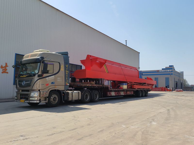 電動葫蘆門式起重機 MHxh16t—32m 制作完成，發往新疆交付客戶使用。